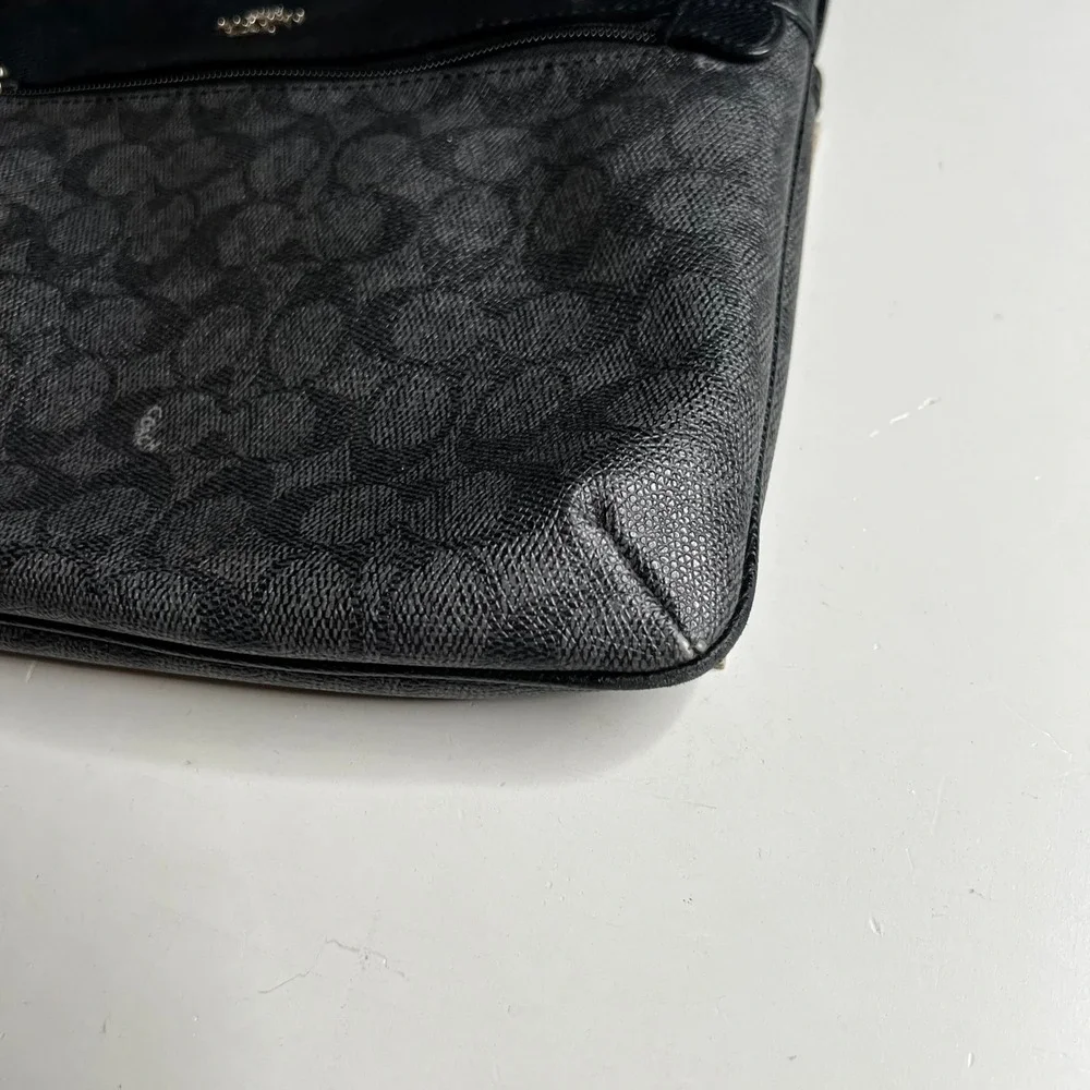 Coach Signature Canvas Crossbody Bag Charcoal Black F28456 Mens Messenger
